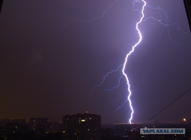 Гроза в Москве, 13.07.2016. Видео