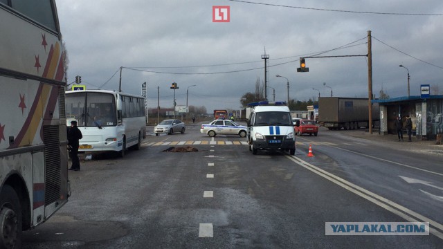 Автобус насмерть сбил трех девочек в Волгоградской области