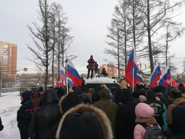 Рассказываю о прошедшем митинге в Новосибирске