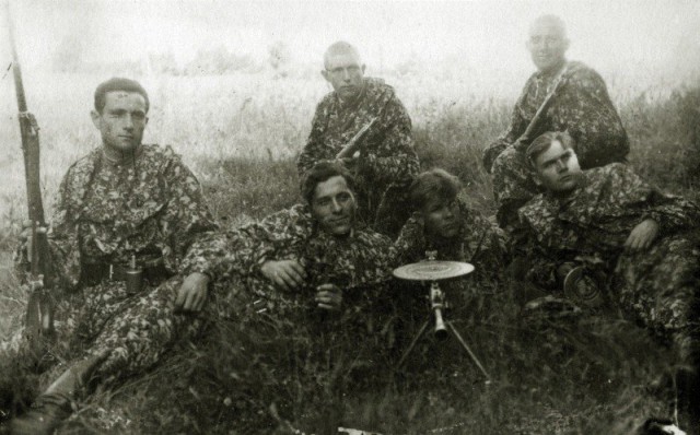 История в фотографиях