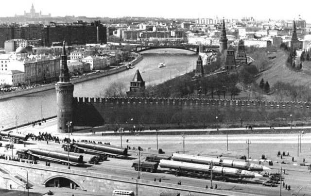 История в фотографиях