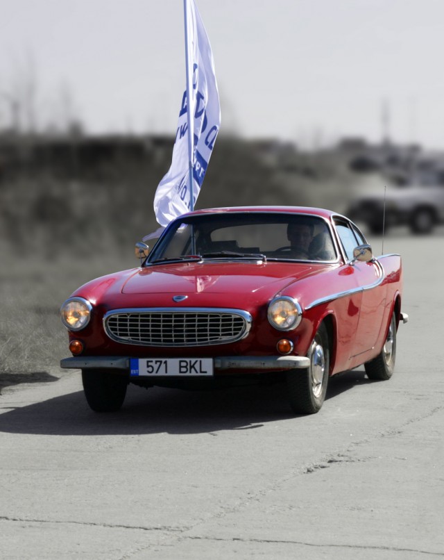Полвека универсалу Volvo 1800 ES