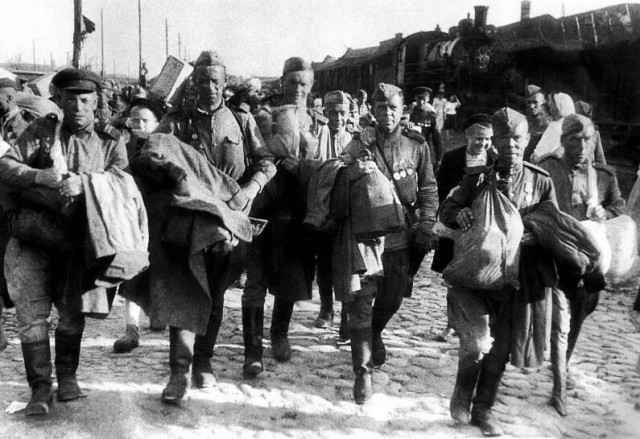 Эволюция дембельских чемоданов