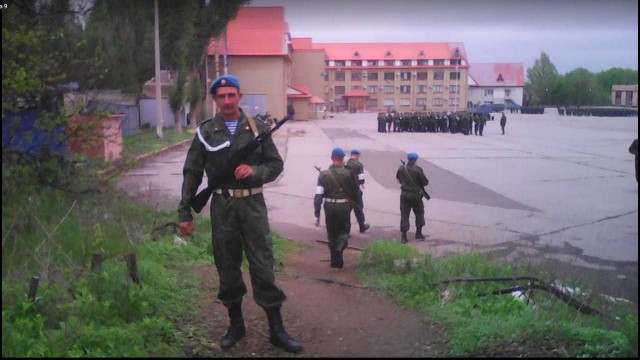 ВСУ обстреляли жилые кварталы Луганска дальнобойными ракетами