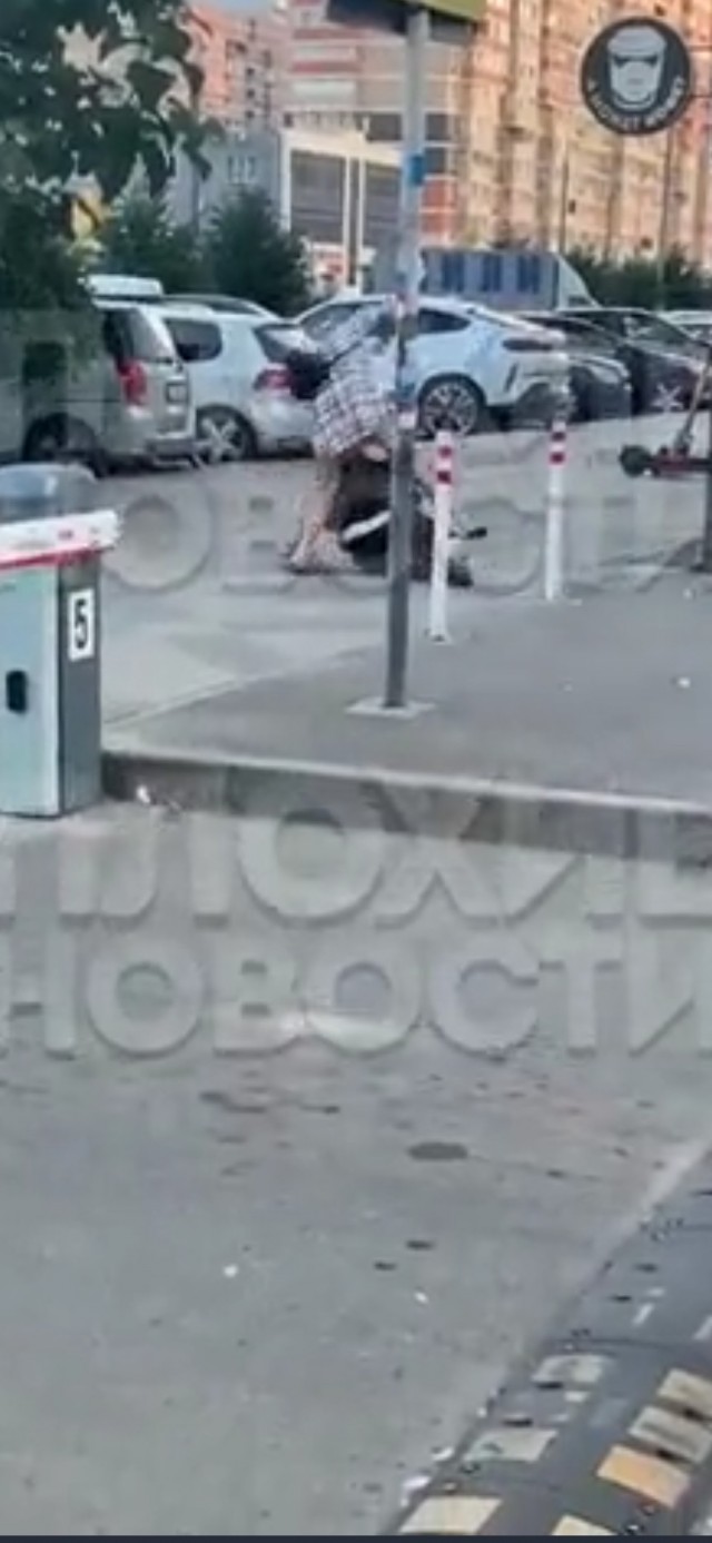 Избила пранкера