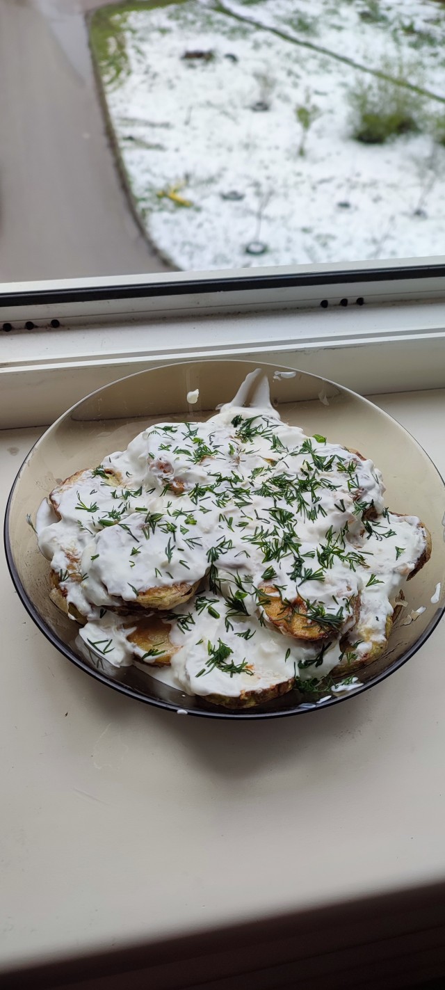 Что за окном то и в тарелке.