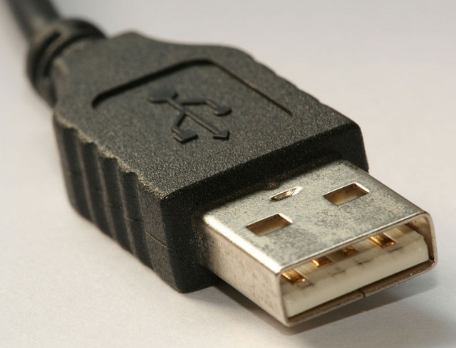 Раскрыта тайна USB разьема