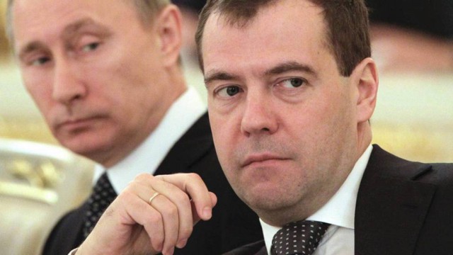Медведев назвал придурком главу СБУ после заявлений о взрывах в Брюсселе