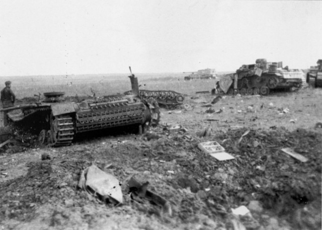 10 ударов 1944 года. 1 часть.