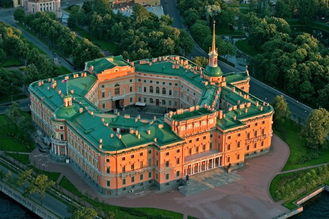 Санкт-Петербург