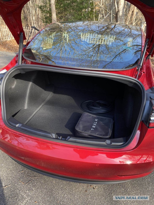 Стал обладателем б/у Tesla