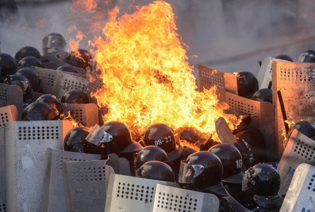 Сравняют таки Газу с землёй. Эвакуация людей