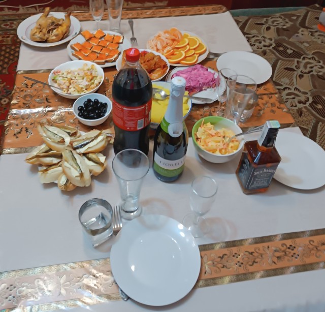 Какой стол, такой и стул!