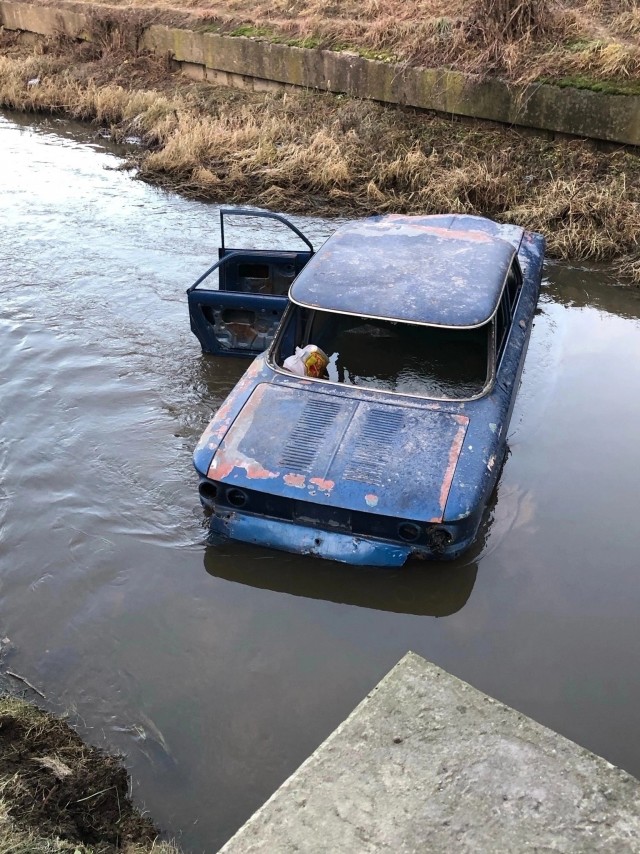 Открытки красотки