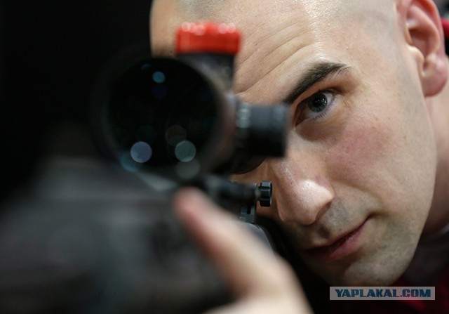 Пусть им дадут гражданство но живут в