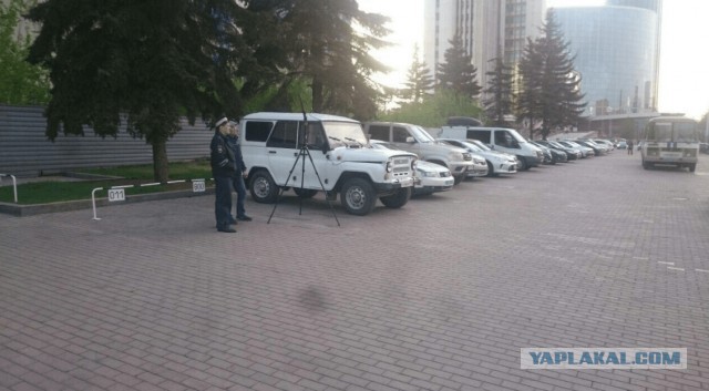 ⚡️ Прямо сейчас в Екатеринбурге