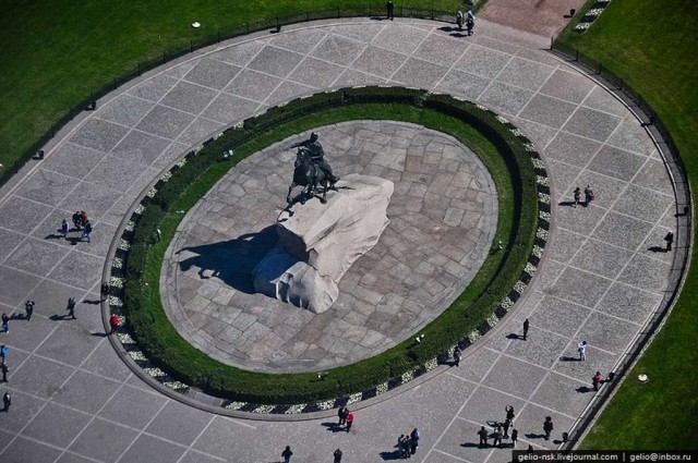 Питер с высоты: вертолетная экскурсия