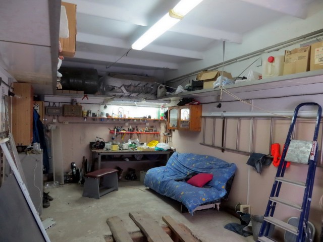 Бомжеремонт гаража кривыми руками