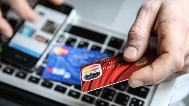 В Самаре мужчина сделал 116 левых переводов и «заработал» 2 млн рублей