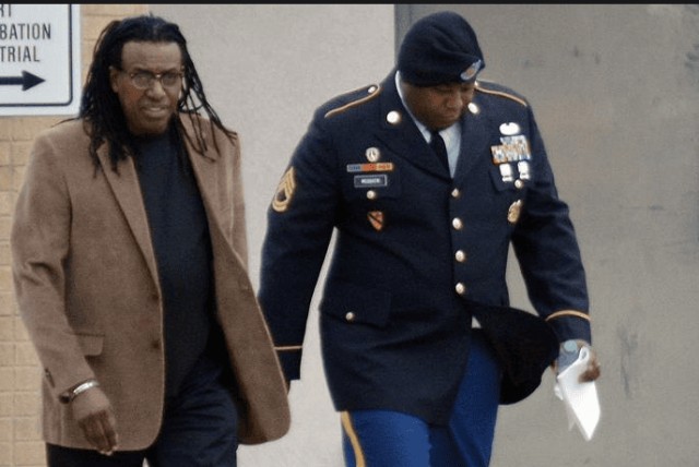 Как американские женщины-военнослужащие устроили настоящий пyбличный дом на базе Форт-Худ?