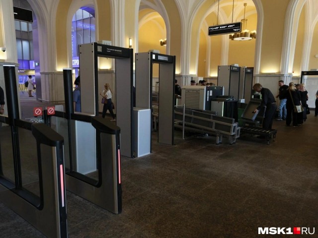 Здание Ленинградского вокзала в Москве открыли после реконструкции