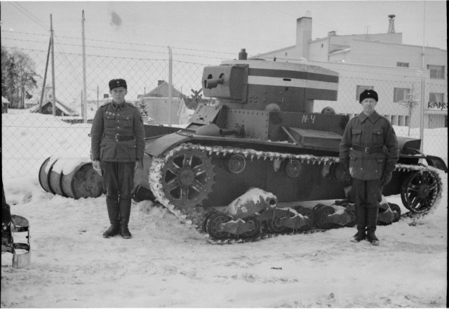 Огнемёт – оружие смерти: от "греческого огня" до РПО "Шмель"