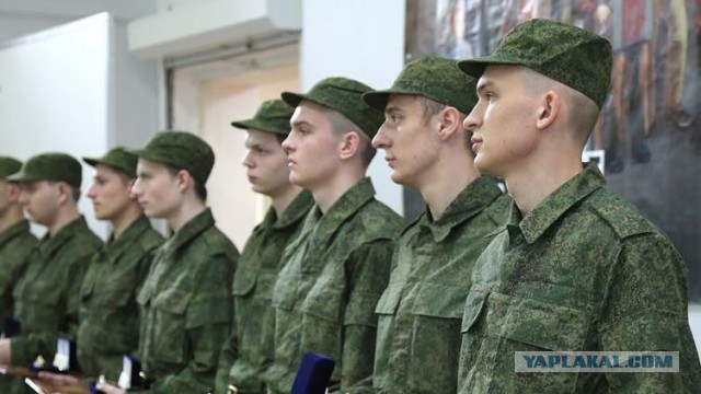 Военные 14 лет скрывали от матери челябинского срочника гибель сына в армии.
