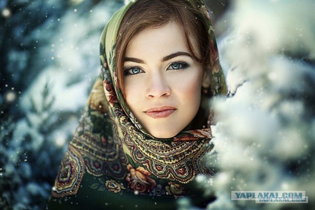 Девушки симпатичные