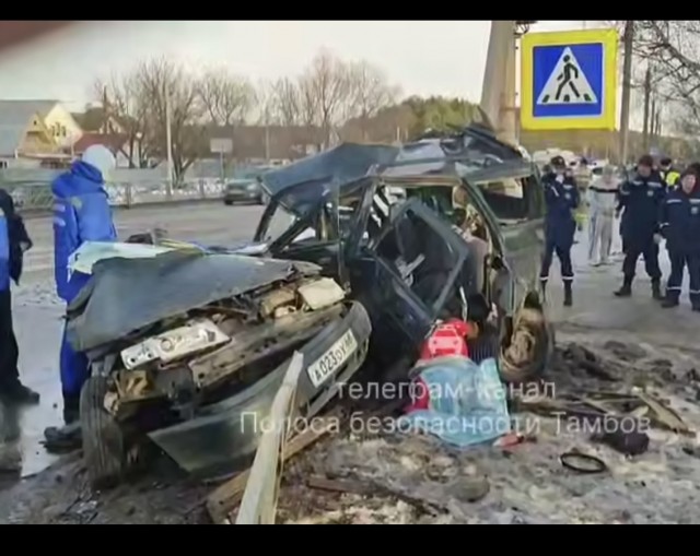 Первый в мире масштабный краш-тест. 30 автомобилей и грузовик