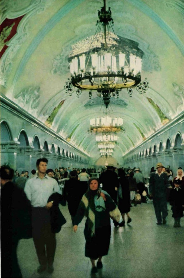 Москва и москвичи. Двадцатый век. 03.03.2025