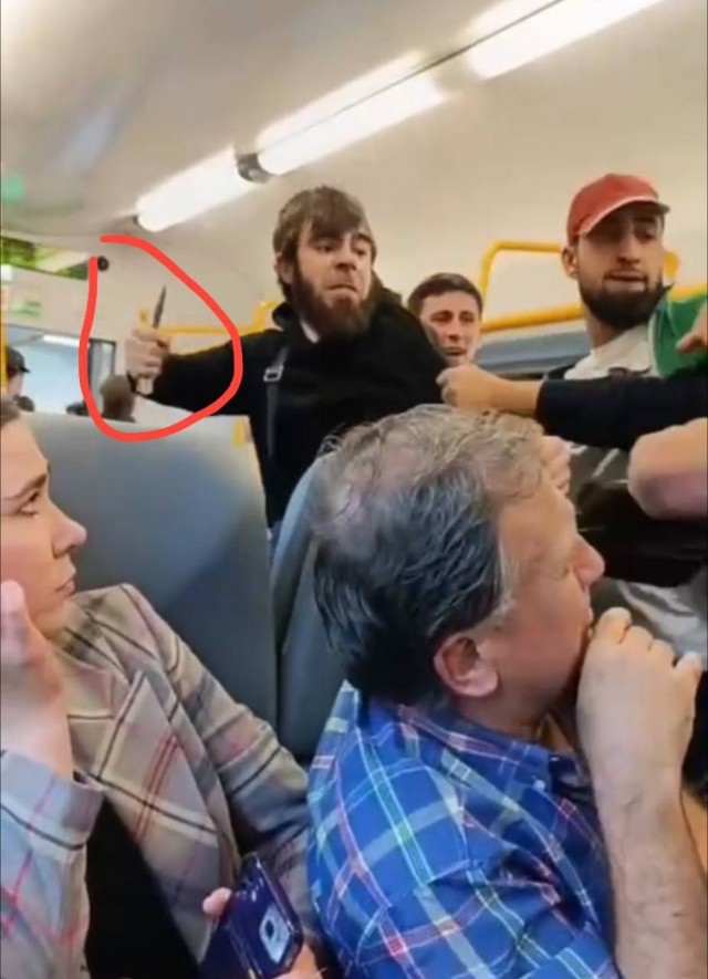 Разборки в электричке