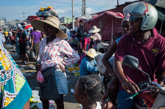Рынок на Гаити.