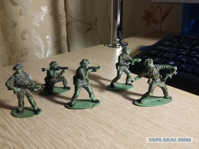 Игрушки государственной важности!