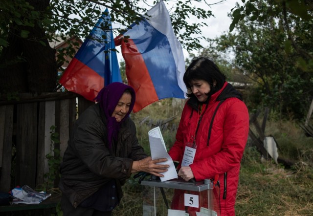 Референдумы в ДНР и ЛНР признали состоявшимися