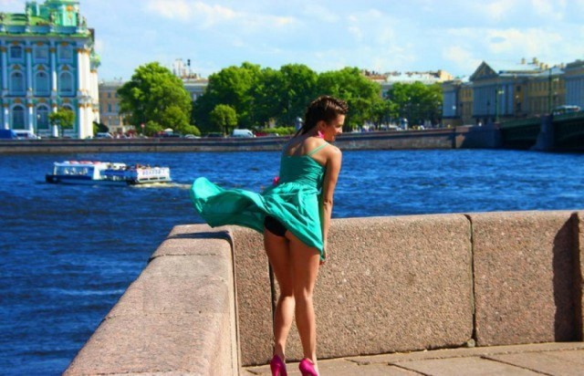 Красивые девушки в интересных ракурсах - 2