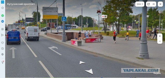 Газель влетела в подземный переход в Москве