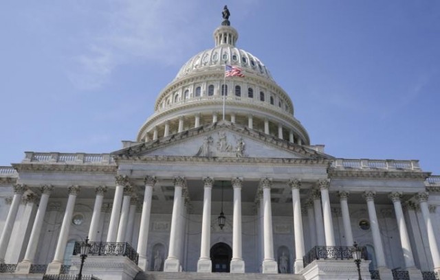 Сенат США впервые поддержал резолюцию о прекращении войны с Ираном