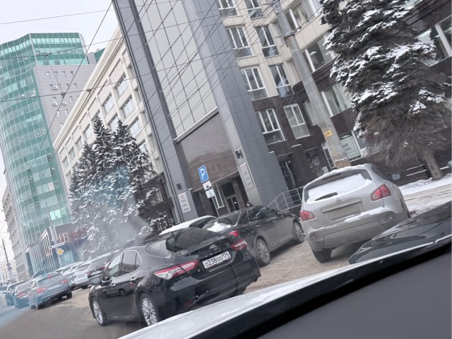 Обжаловать штраф за парковку в Питере практически невозможно