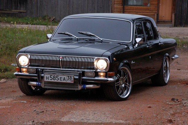 Первый из Cherokee. Jeep Cherokee SJ Chief 74-78г.