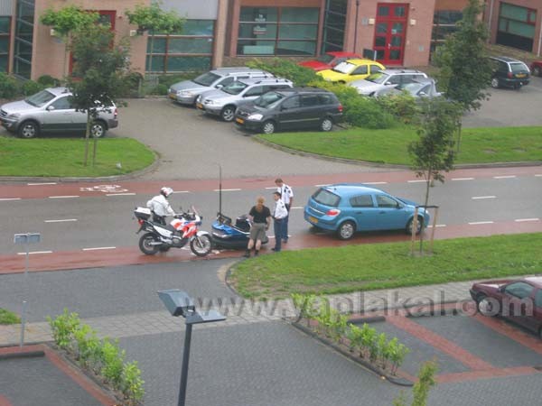 А масло в бензабак?