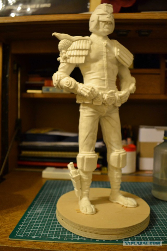 Создание фигурки "JUDGE DREDD"