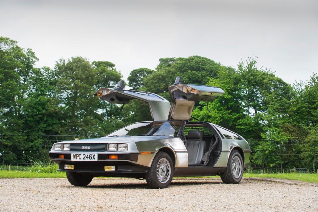 Трагическая и красивая судьба DeLorean DMC-12