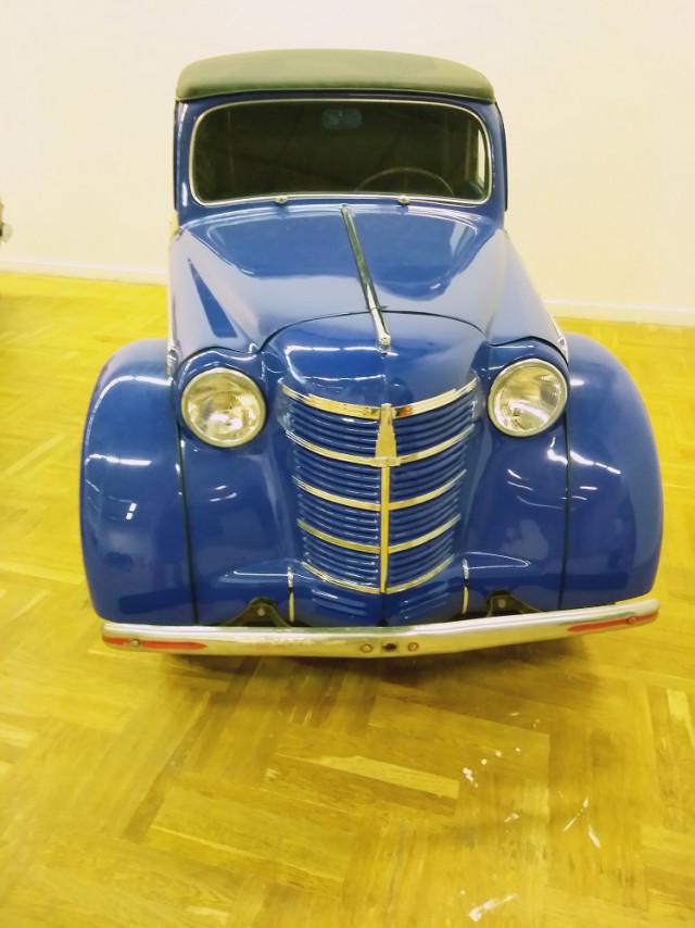 Про выставку редких и антикварных автомобилей
