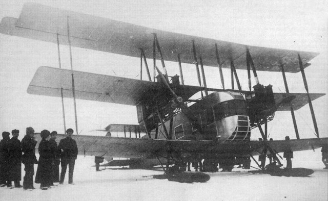 23 декабря 1914 года создана эскадра воздушных кораблей «Илья Муромец»