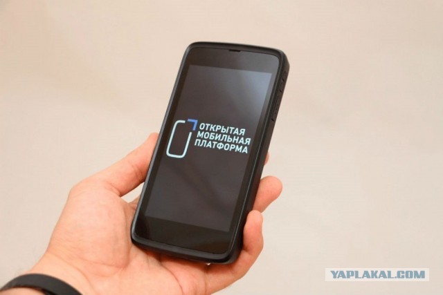 Google перестала лицензировать российские Android-смартфоны и может запретить поставки любых устройств на своей ОС