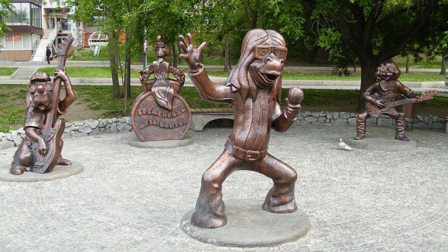 10 самых веселых памятников в России