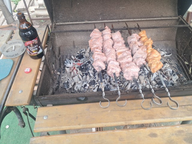В день отца доця попросила мяска приготовить.