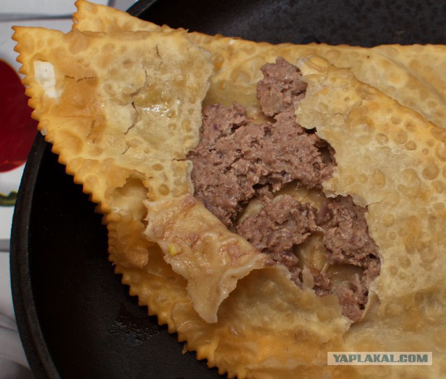 Чебуреки от Пчёлы