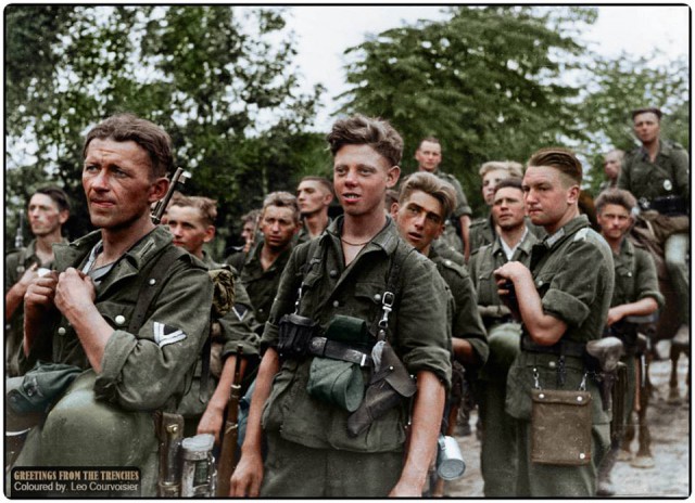 "Офицеры гнали их вперед, но они и сами были очень храбры". 1941 г.