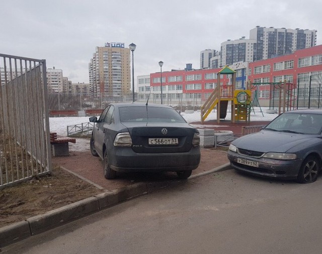 Нерадивый паркован. Питер